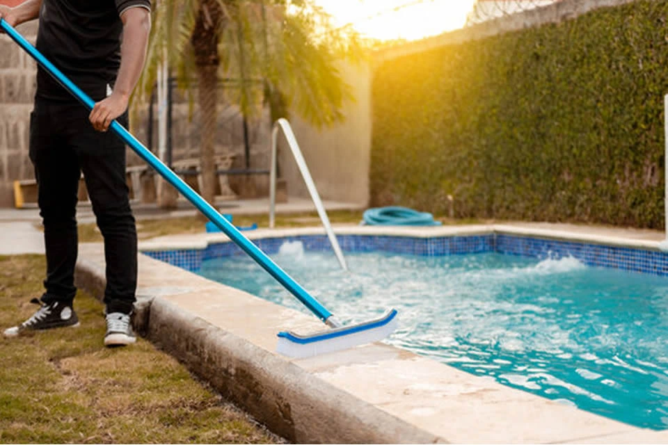 Professional pool cleaning UAE